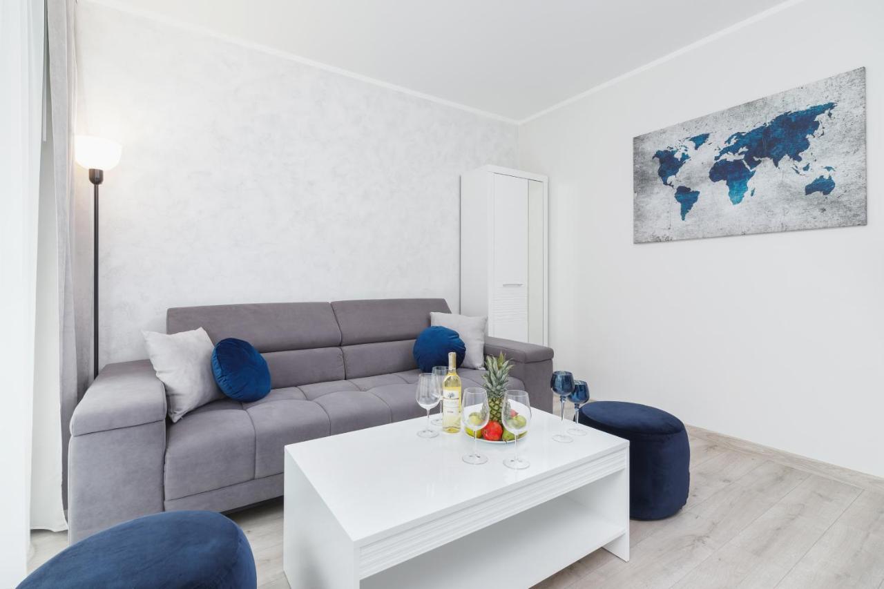 W Parku Lotnikow Apartments Tauron Arena By Noclegi Renters คราคูฟ ภายนอก รูปภาพ