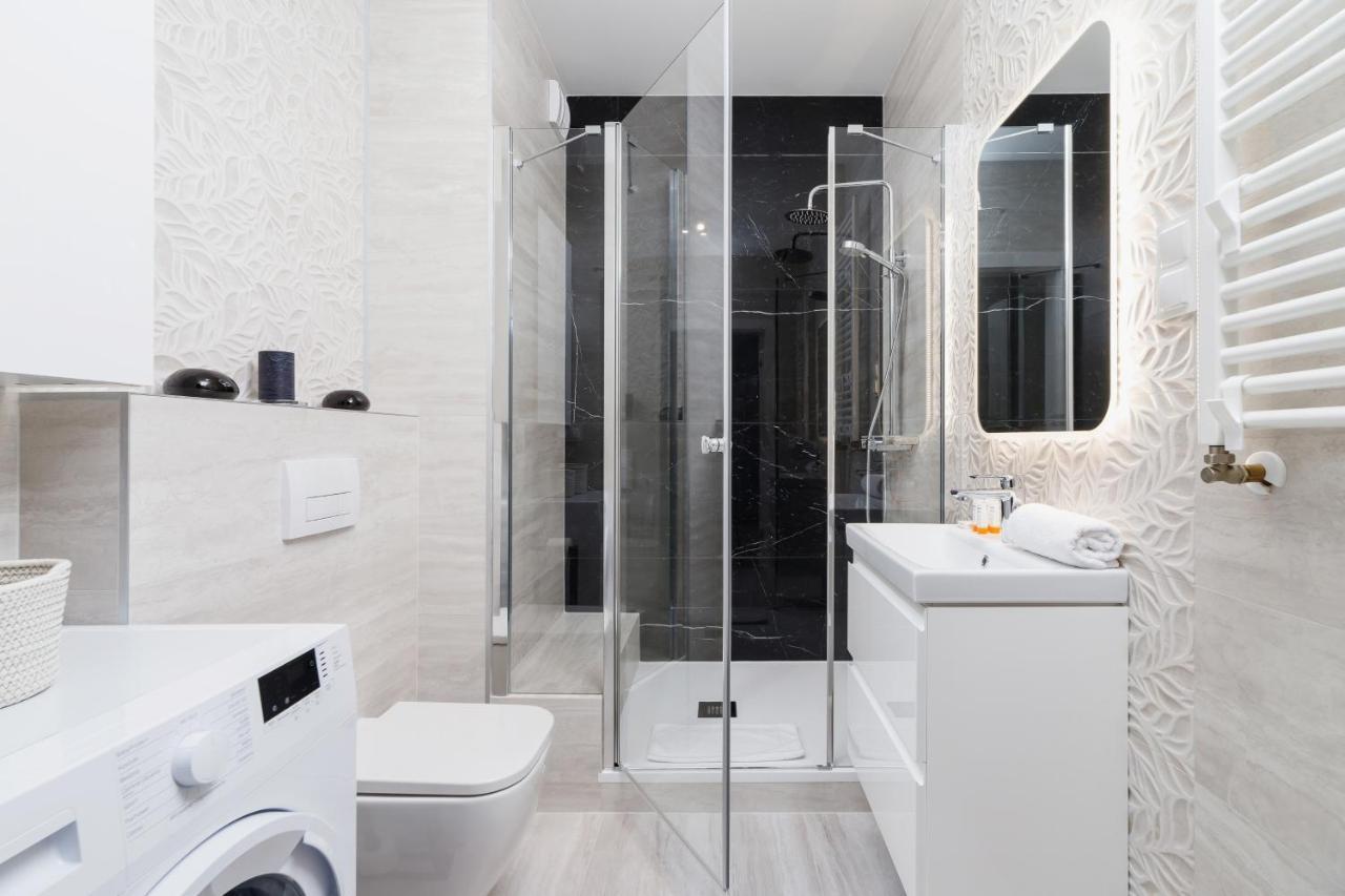 W Parku Lotnikow Apartments Tauron Arena By Noclegi Renters คราคูฟ ภายนอก รูปภาพ