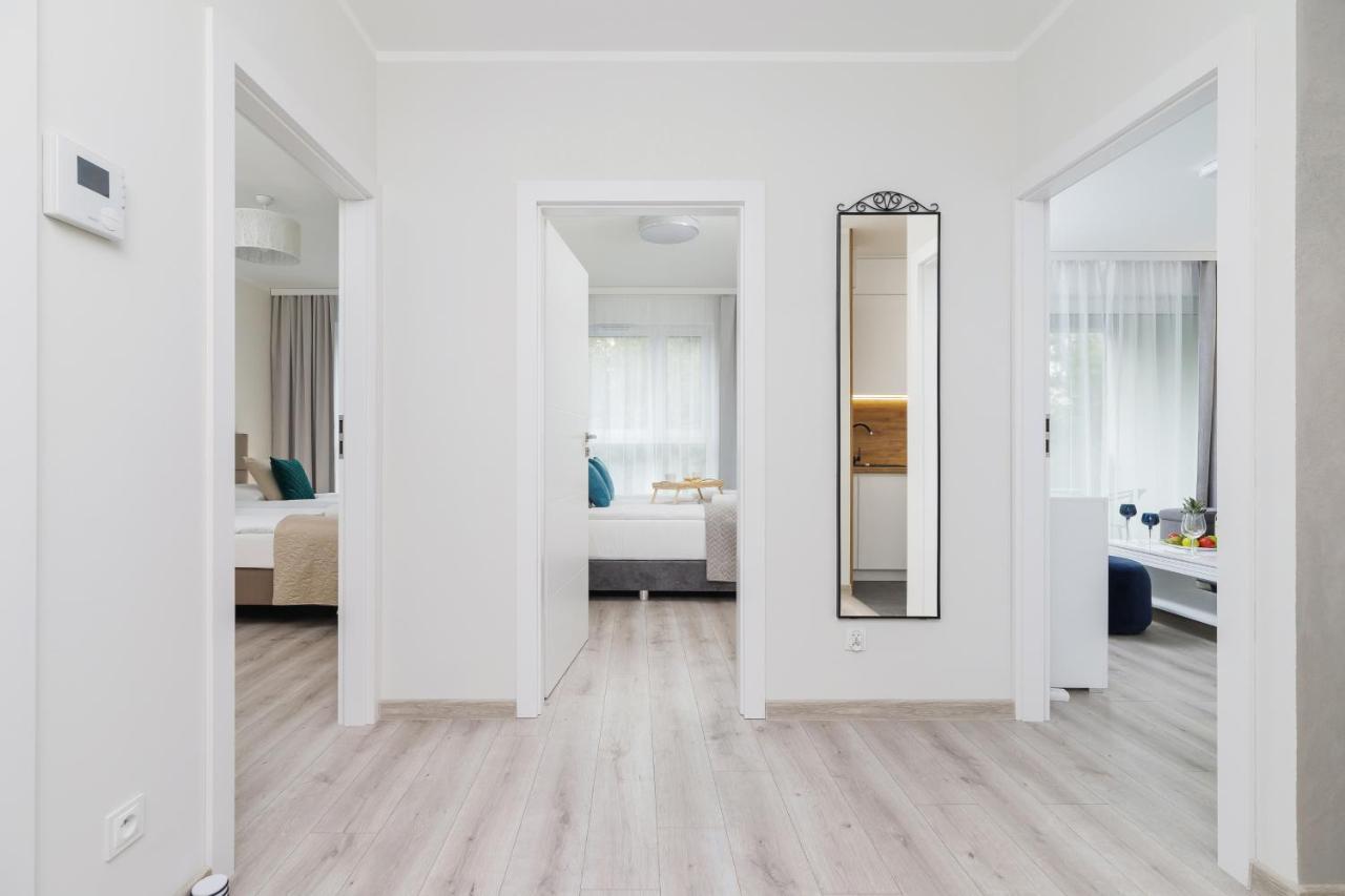 W Parku Lotnikow Apartments Tauron Arena By Noclegi Renters คราคูฟ ภายนอก รูปภาพ