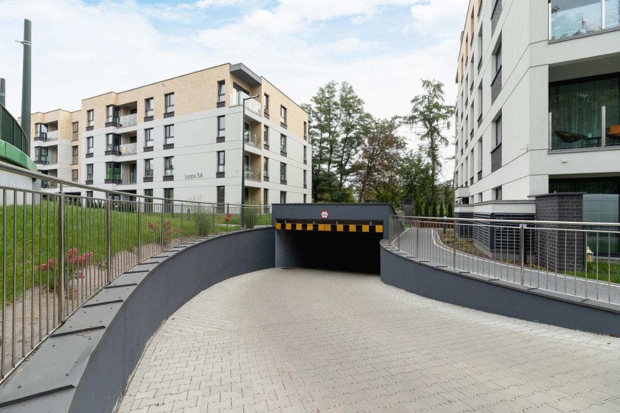W Parku Lotnikow Apartments Tauron Arena By Noclegi Renters คราคูฟ ภายนอก รูปภาพ